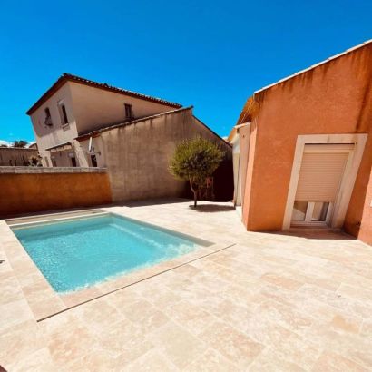Borde de piscina en travertino: BEIGE 1 eleccin CLSICO