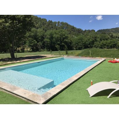 Borde de piscina de travertin 1 opcin: SILVER RUSTIC